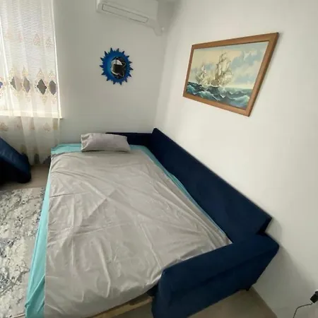 Bluemoon-apartment With Parking 布尔加斯
