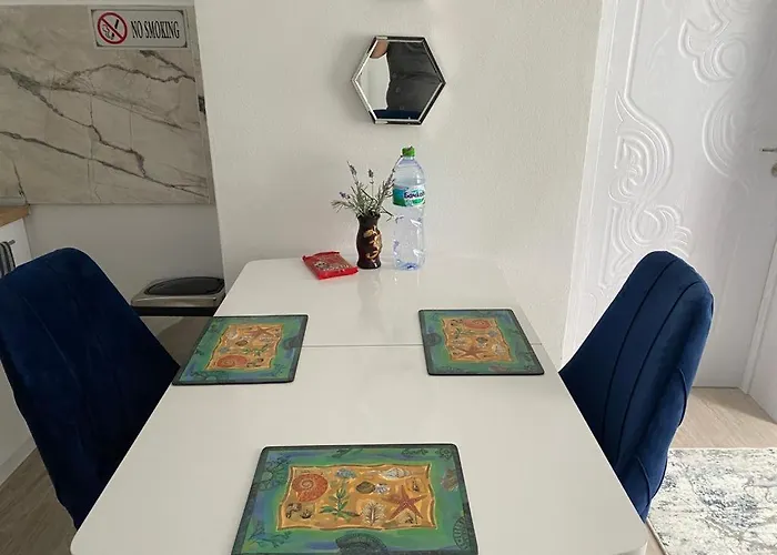 Bluemoon-apartment With Parking Apartamento *